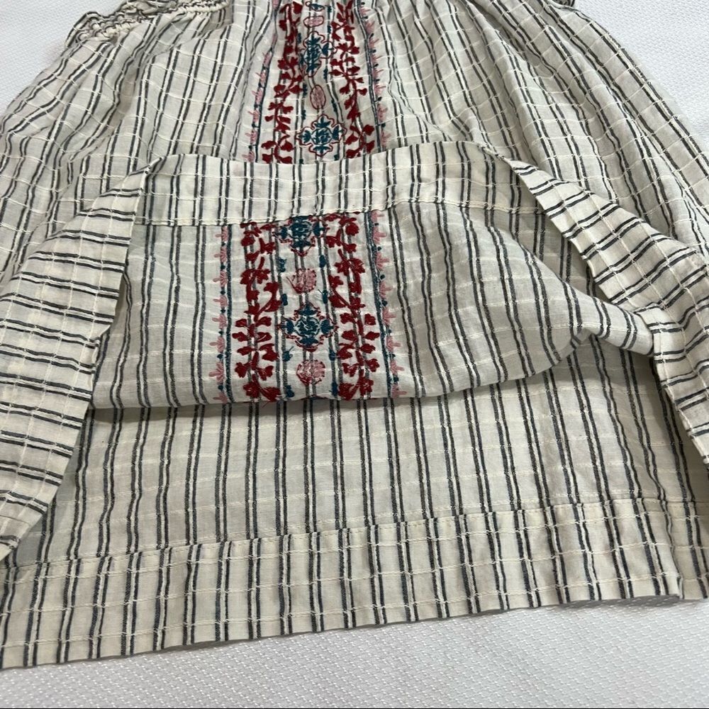 Universal Thread Boho Embroidered Tie Straps Tank… - image 4